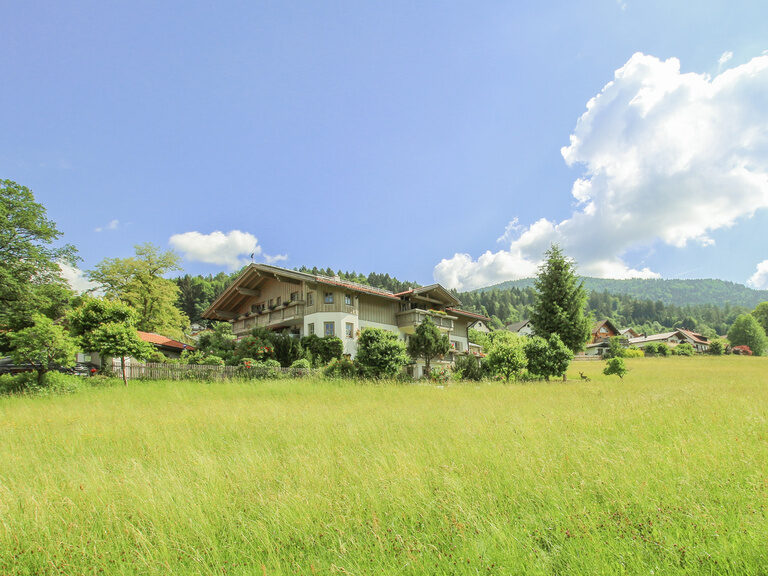 Ruhige Ferienwohnungen im Grünen in Bodenmais