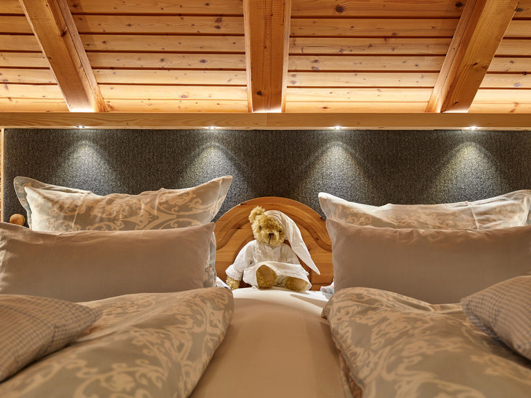 Schlafzimmer von Ferienwohnungen Arber im Chalet-Stil bei Ferienwohnungen Kirchberger in Bodenmais