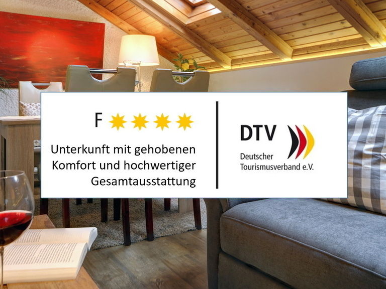 logo-4-sterne-unterkunft mit gehobenem komfort und hochwertiger gesamtausstattung